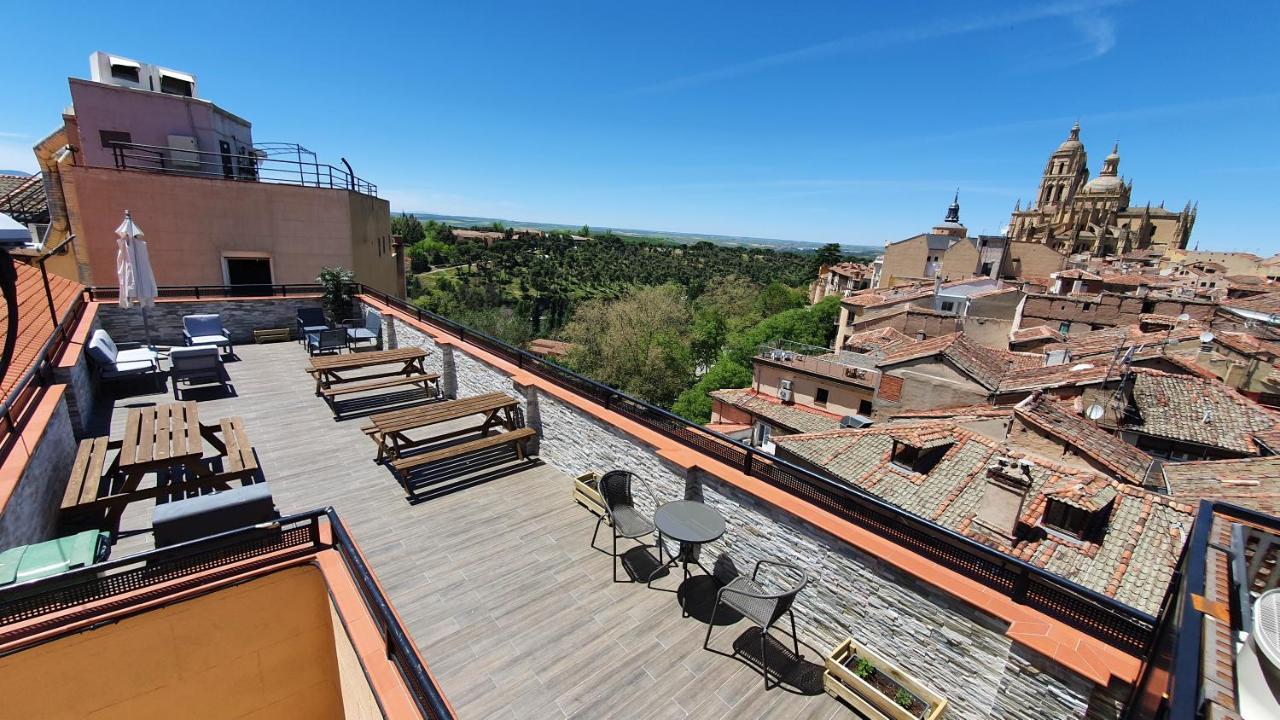 Real Segovia Apartments By Recordis Hotels Exterior foto